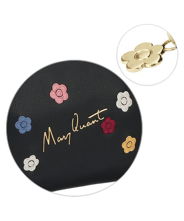 デイジー刺繍フロート　巾着ポーチ　ブラック　マリークワント マリメッコ ポーチ MARY QUANT デイジー刺繍フロート 巾着ポーチ