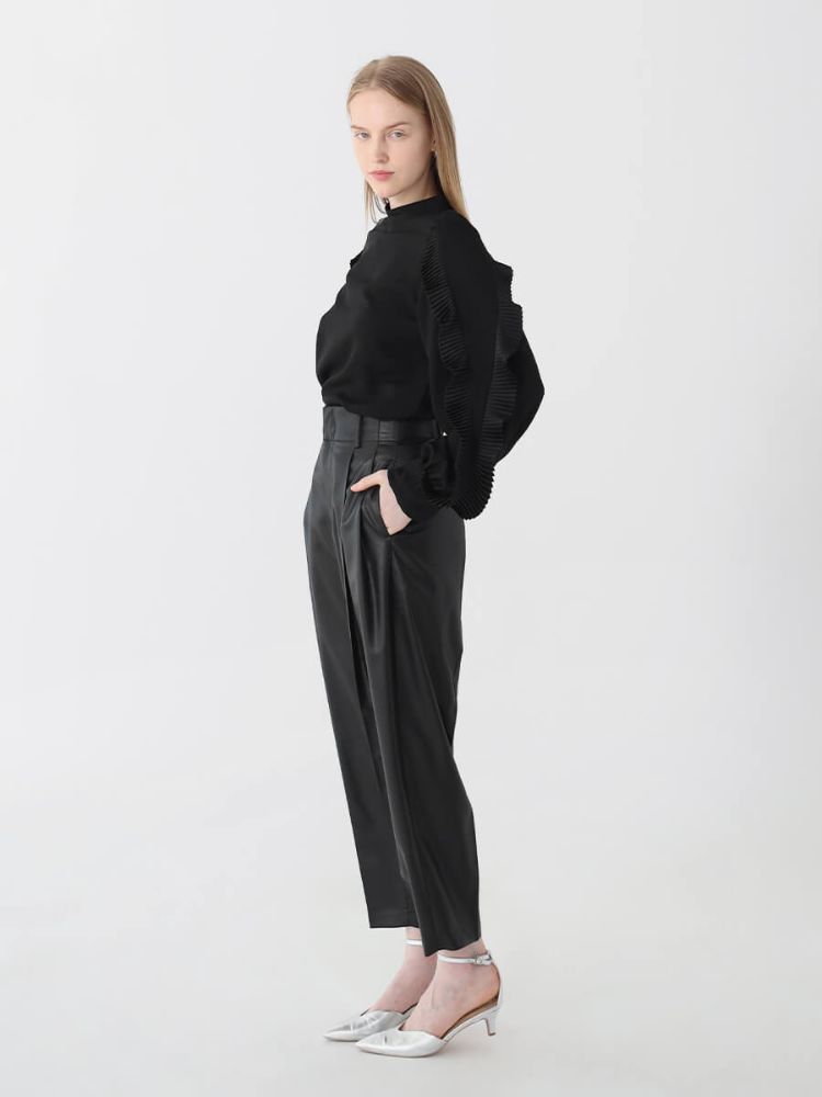 今期新品ヤマダヤAga ロングスリーブプリーツフリルブラウスプリーツカットソー ロングスリーブプリーツフリルブラウス - Aga - Aga｜YAMADAYA STORE