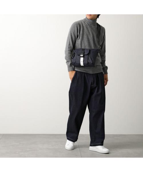 セール 6%OFF】APC A.P.C. ショルダーバッグ Trek H61734 セール 6%OFF】APC A.P.C. ショルダーバッグ Trek H61734