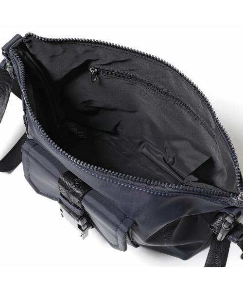 セール 6%OFF】APC A.P.C. ショルダーバッグ Trek H61734 セール 6%OFF】APC A.P.C. ショルダーバッグ Trek H61734