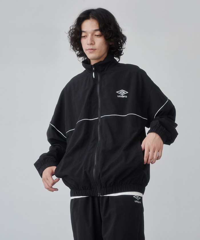 UMBRO トラックパンツ 90s 00s デサント ナイロン サイドロゴ