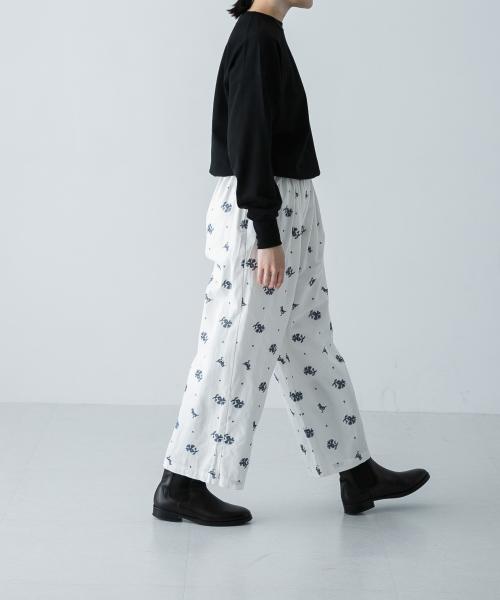 カグレ かぐれ 【予約】クロスステッチクロップドパンツ （BLACK