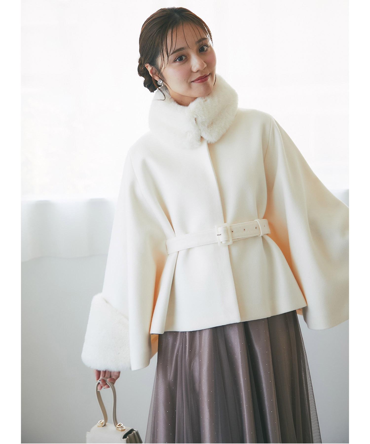 ファッションなデザイン トッコクローゼット tocco 2WAYファー＆ベルト付きケープ closet ジャケット・アウター