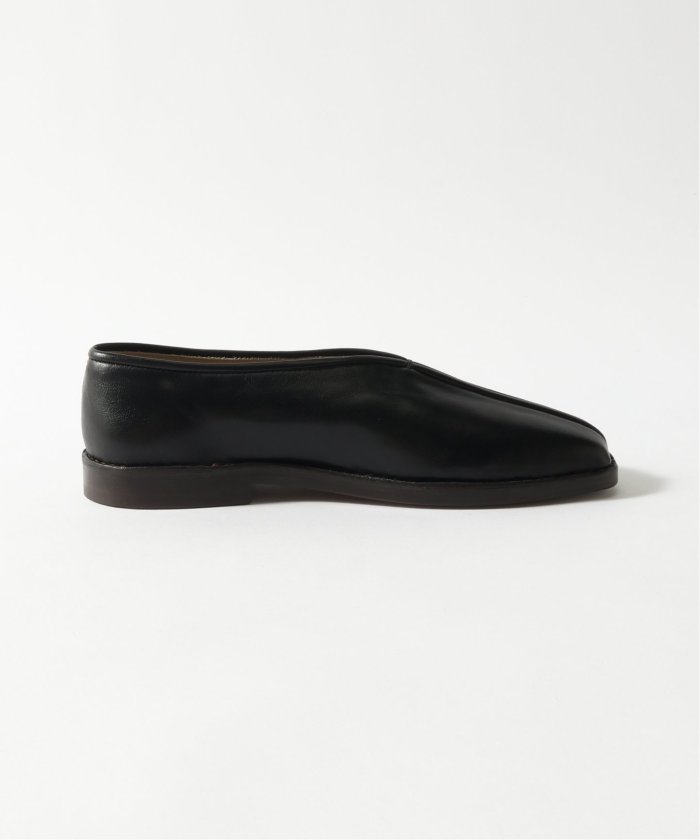LEMAIRE CHINESE PIPED SLIPPERS 42 ルメール Mohawk General Store | Lemaire | Piped Slippers in Black