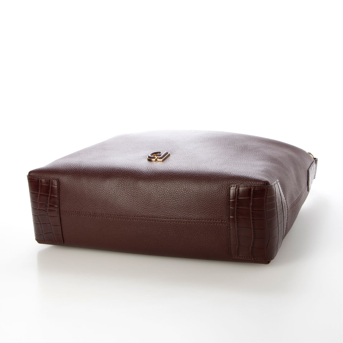 セール 11%OFF】コール ハーン COLE HAAN カミラ ホーボー セール 11%OFF】コール ハーン COLE HAAN カミラ ホーボー