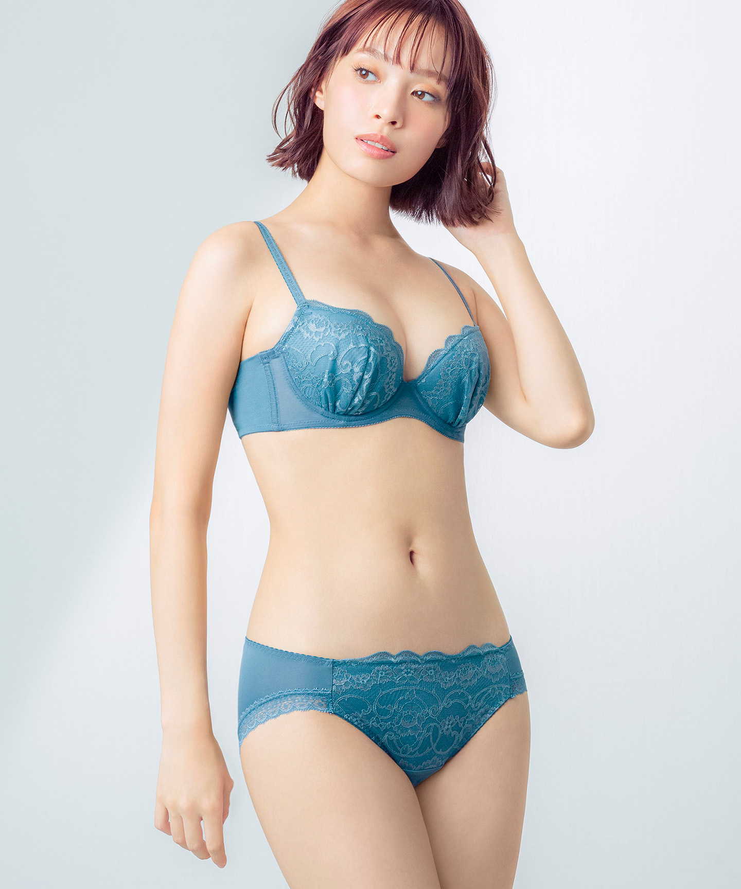 ウイング Wing ブラジャー ふっくら谷間メイク 脇高設計 脇から