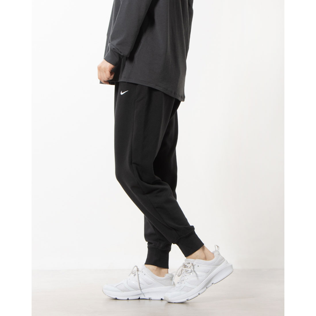 ◆新品・未使用◆NIKE ハイウエストブークレニットショーツ◆M 新品・未使用 NIKE ブークレニットブラ XL｜Yahoo!フリマ（旧