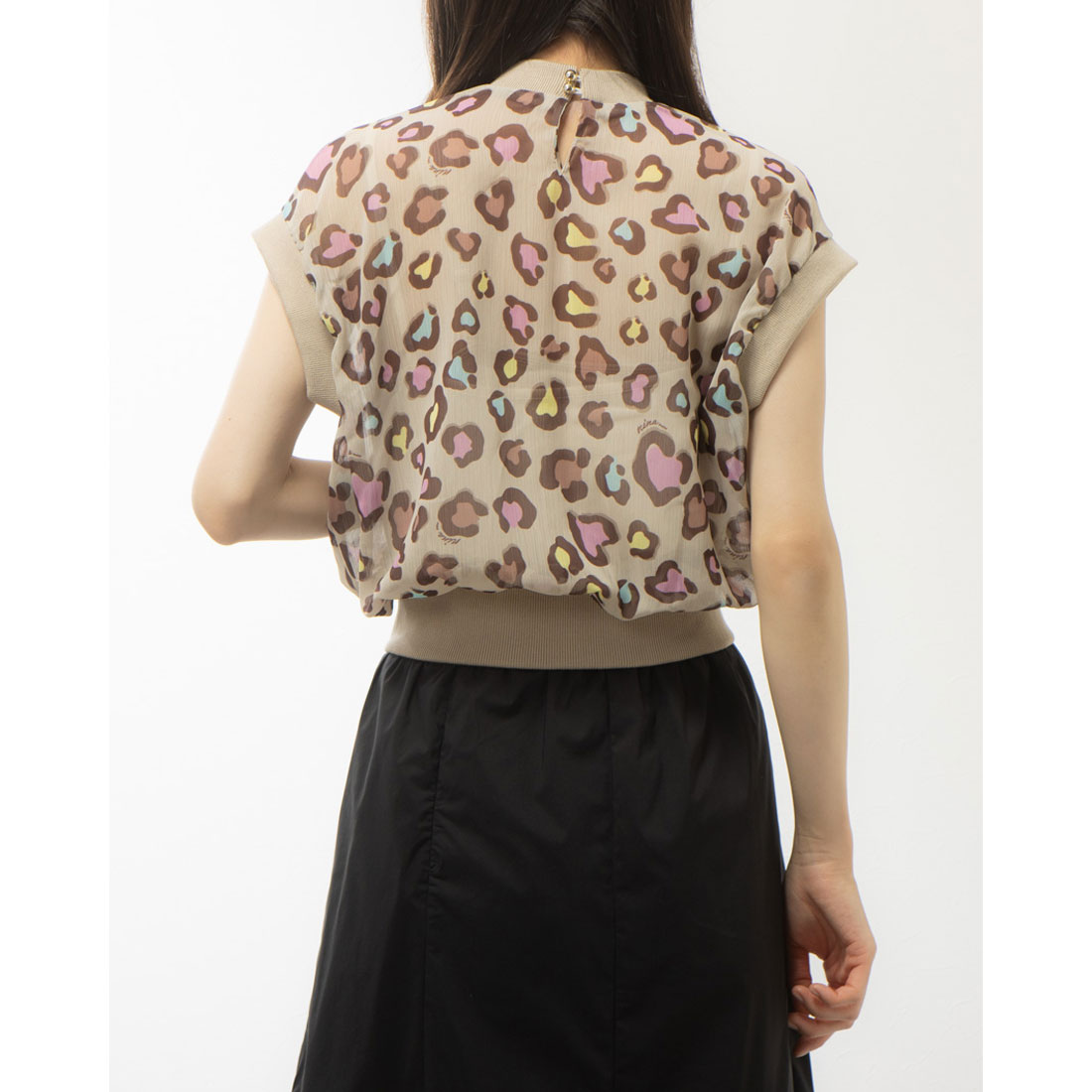 ニーナミュウヒョウ柄シアーブルゾン