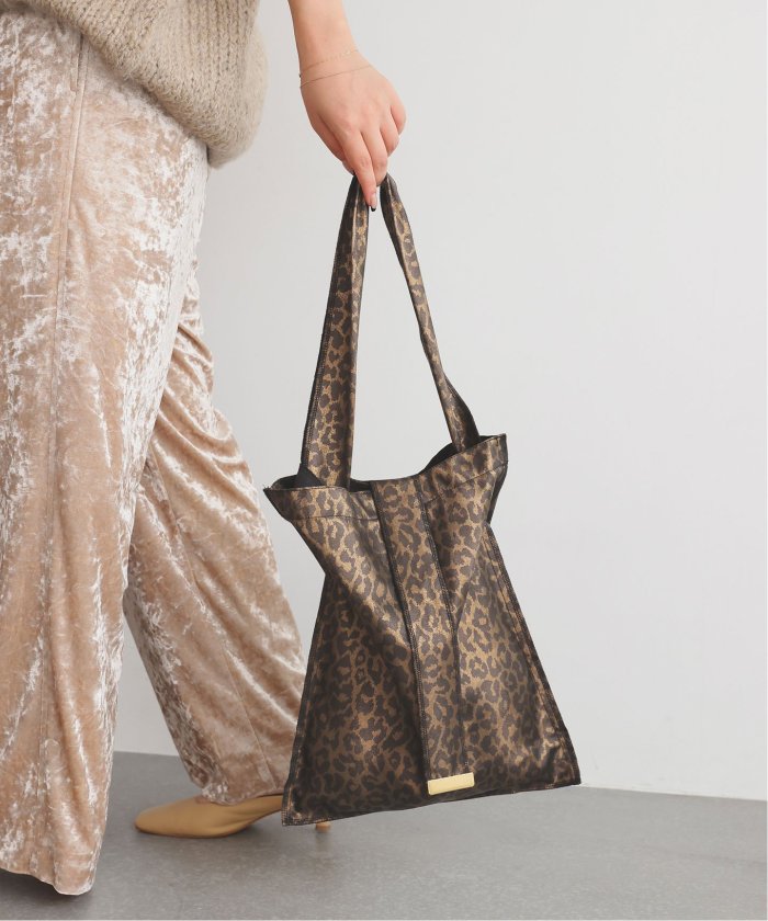 【激安大特価！】 WEB限定/追加》ITTI/イッチ SLOBE別注 TOTE M LEO(506941643 バッグ