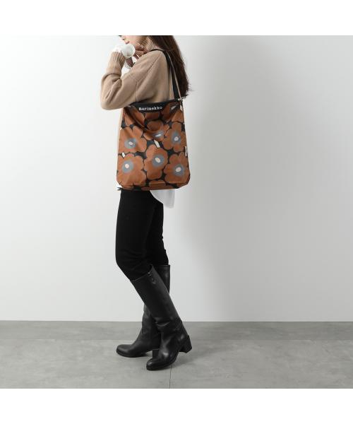 セール】marimekko ショルダーバッグ Neat Crossbody Unikko M