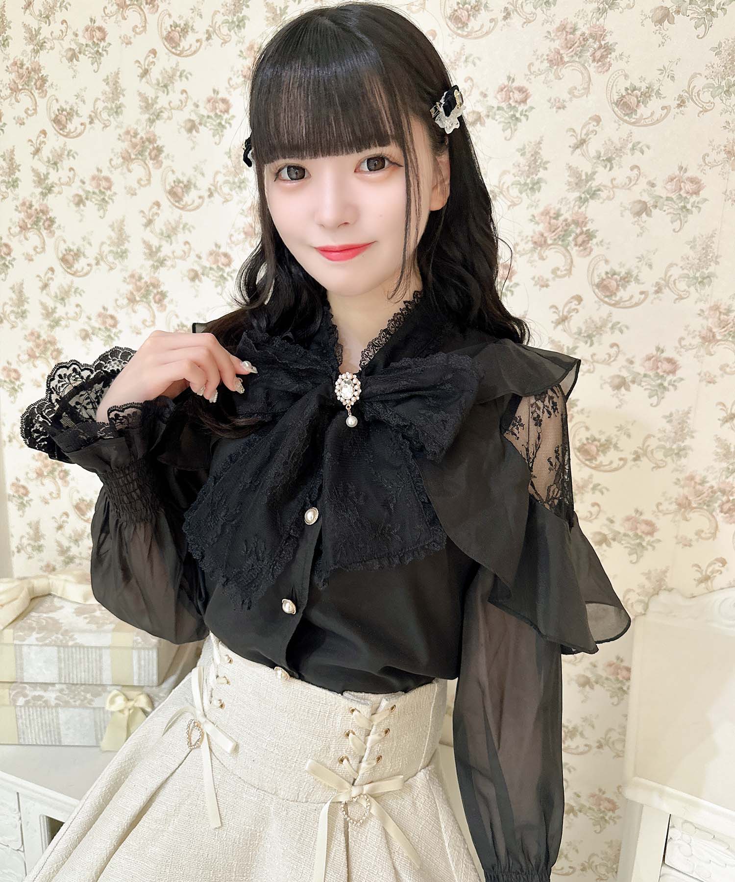 セール】ロジータ ROJITA ボウタイリボンラッフルブラウス