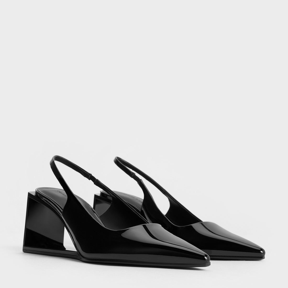 セール 29%OFF】Xeli セリー トライアングルヒールスリング