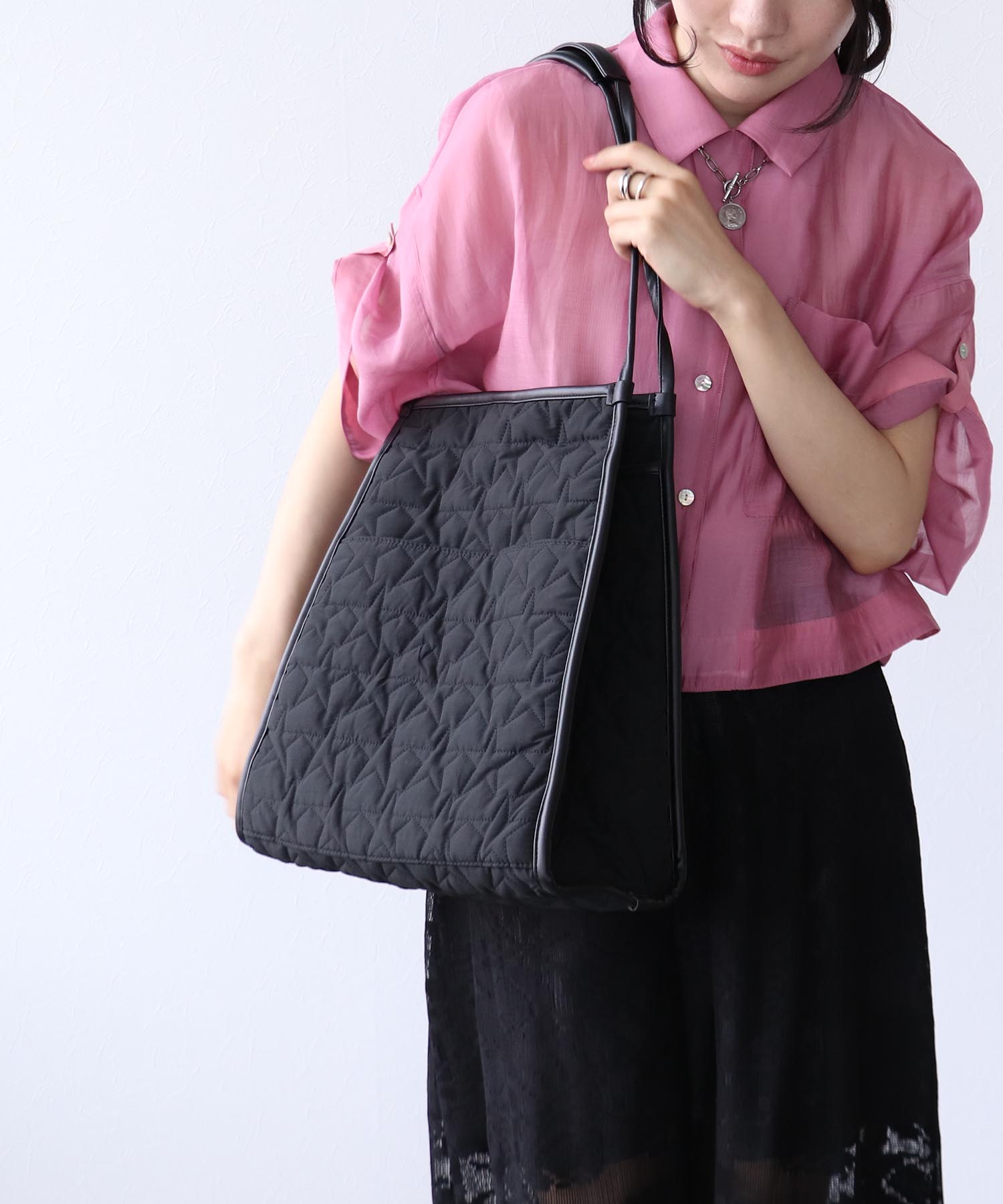 【日本未発売★韓国】STERLY キルティング トートバッグ S ivoly ST4819AW057987_6_l.jpg