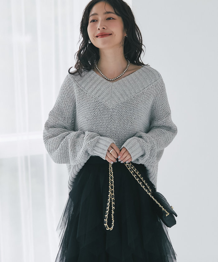 セール】【La boutique BonBon】Vネッククロップドニット
