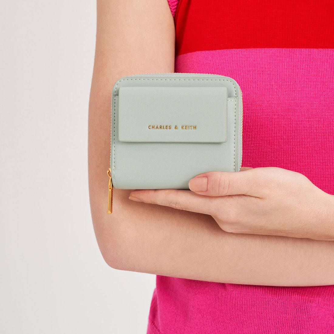 CHARLES & KEITH◆Dulcie ジップアラウンド スクエアウォレット Black Dulcie Zip-Around Square Wallet - CHARLES & KEITH US