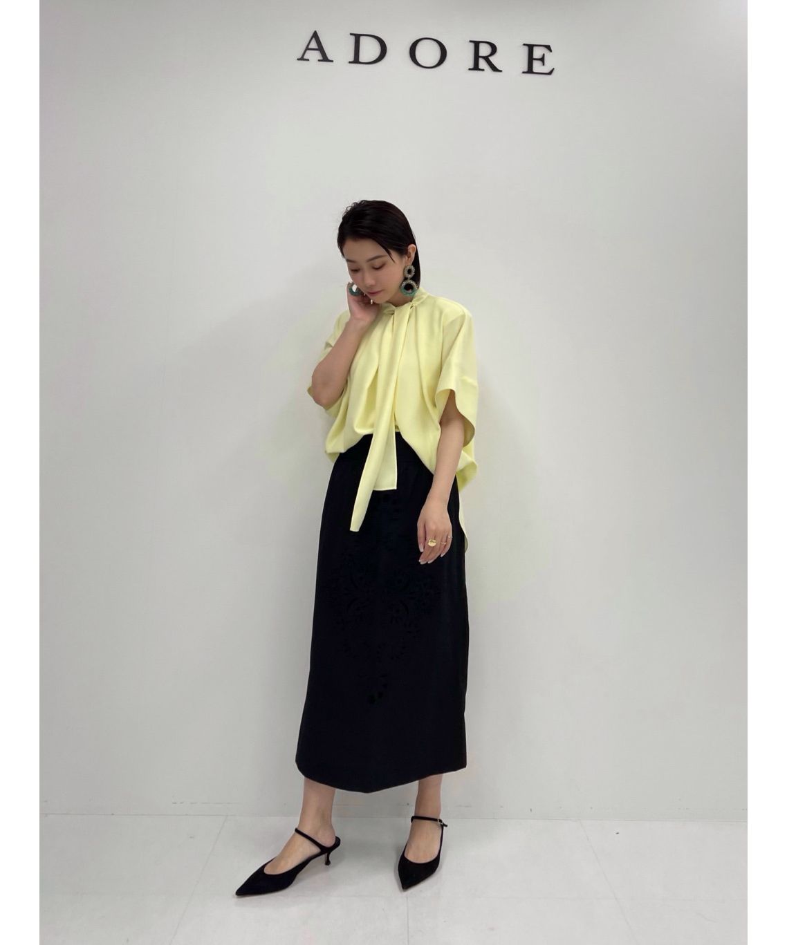 ◆幻◆ 希少美品 定価4.8万円 ADORE　雑誌掲載　クールデシンワンピース ADORE クールデシンワンピース