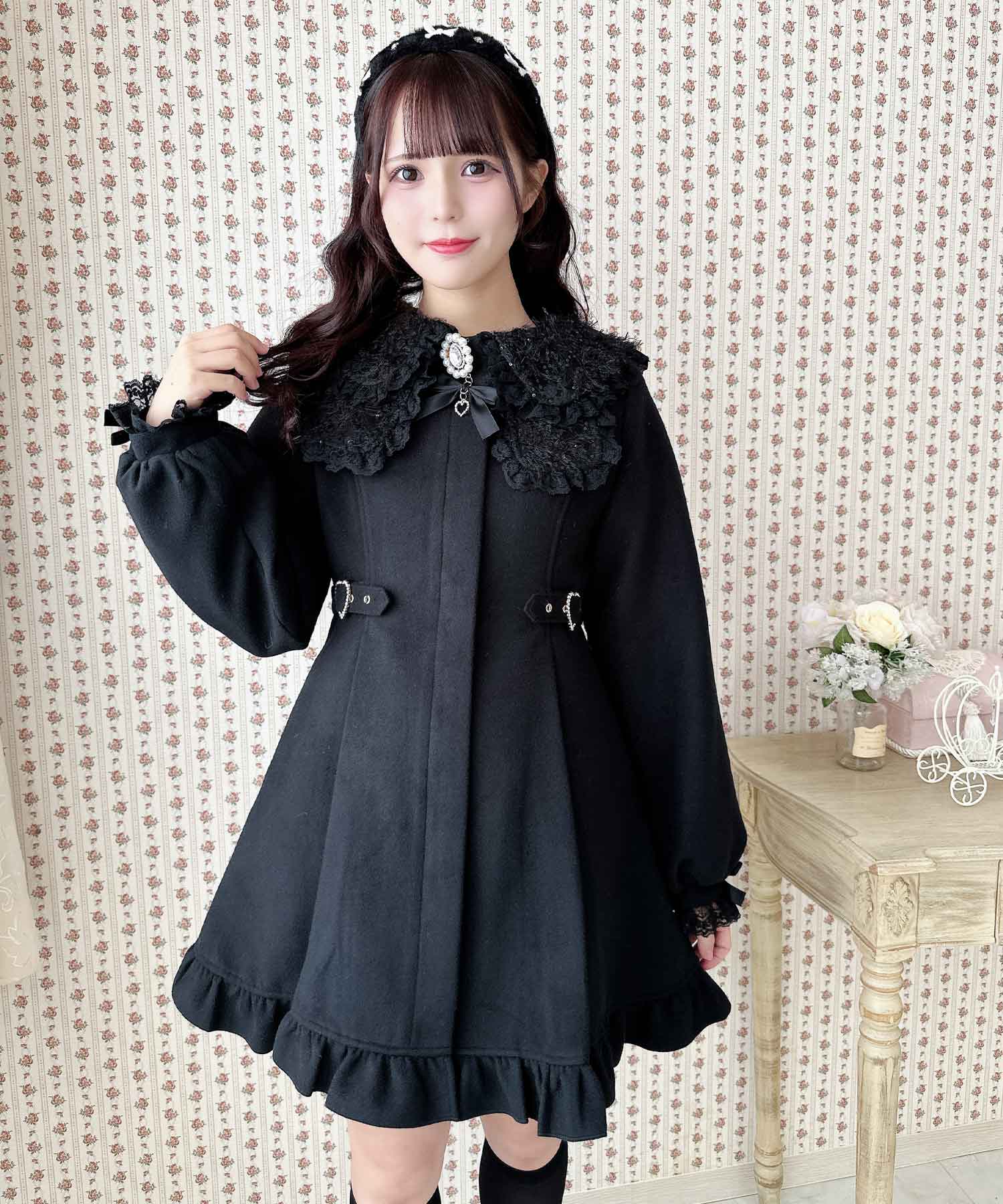 【最安値に挑戦】 セール】ロジータ ROJITA フェザーレースリボン衿コート ジャケット・アウター