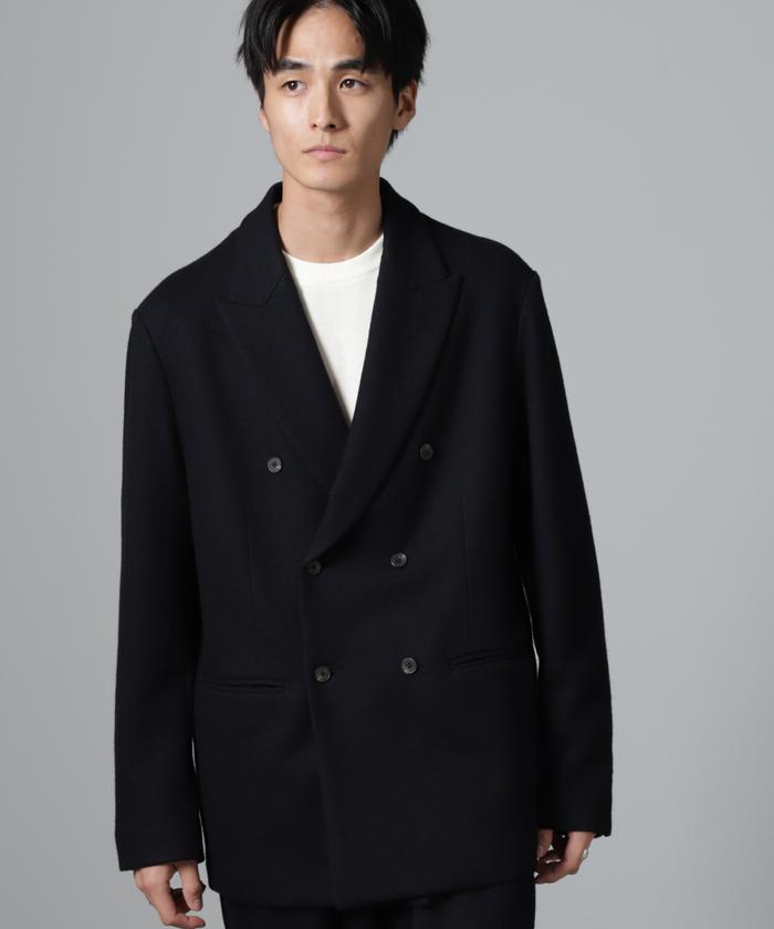 ヴァレンティノ 美品　ダブルジャケット　ストライプ　ラペル太　チョーク セール40%OFF】「100%ウール」ピークドラペルダブルジャケット