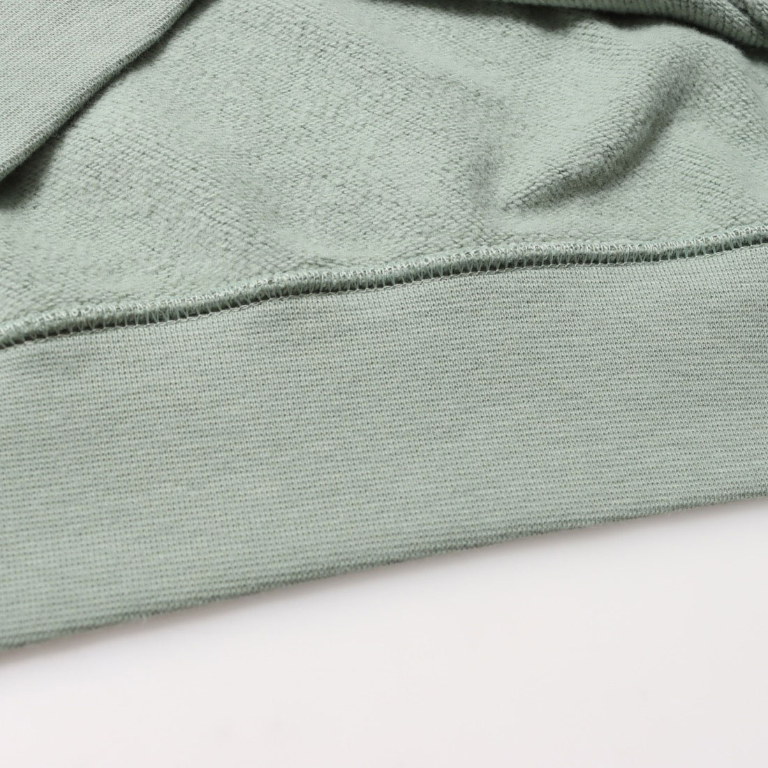 NIKE☆ウィメンズ☆NSW AOP☆フリース L/S クルー　M セール】【NIKE meets emmi】ナイキ ウィメンズ NSW スタイル