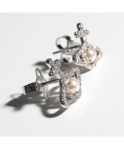 セール】Vivienne Westwood ピアス OLYMPIA PEARL EARRINGS セール】Vivienne Westwood ピアス OLYMPIA PEARL EARRINGS