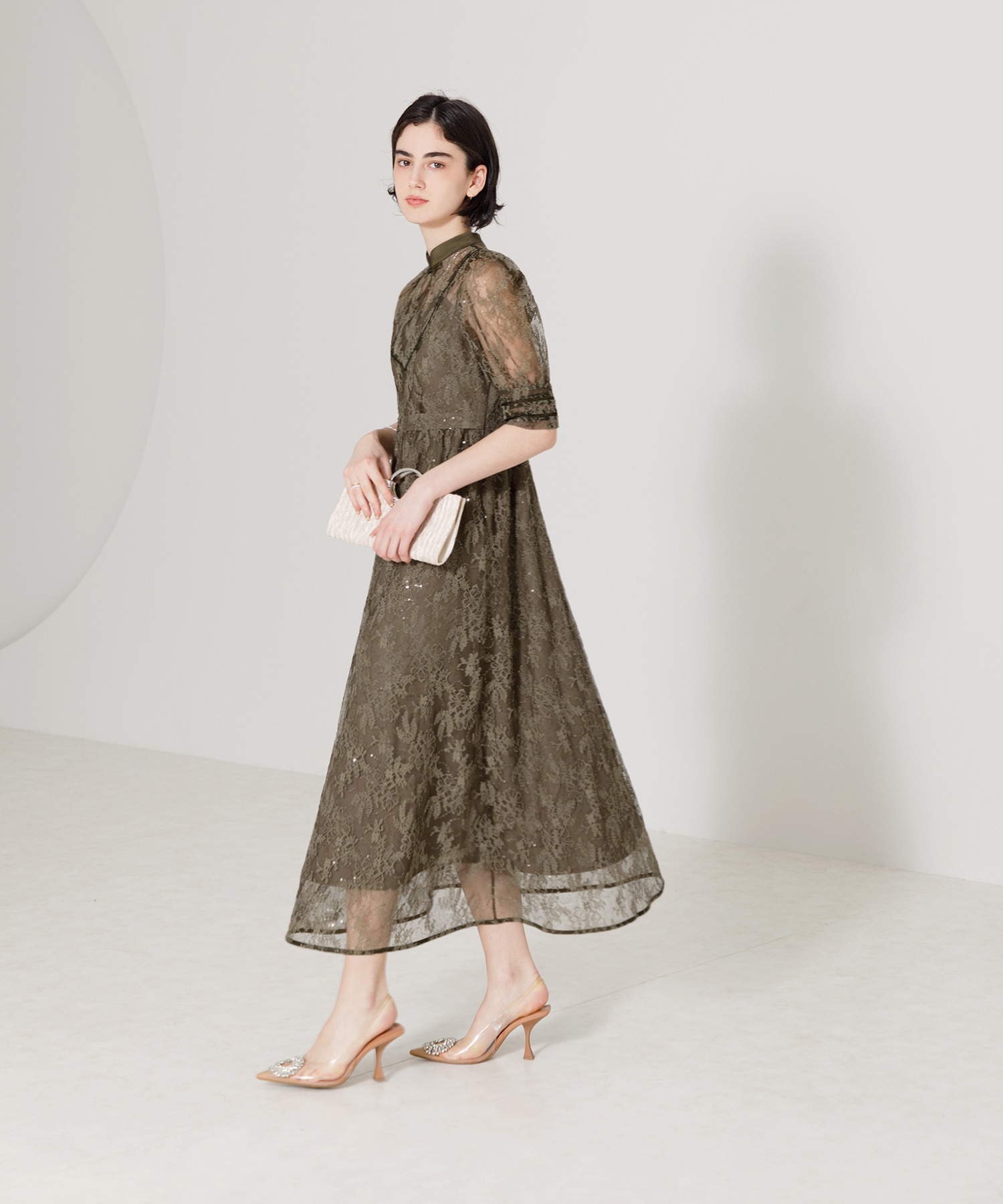 セール 20%OFF】レジャ Leja チャイナ風ボタン花柄レース