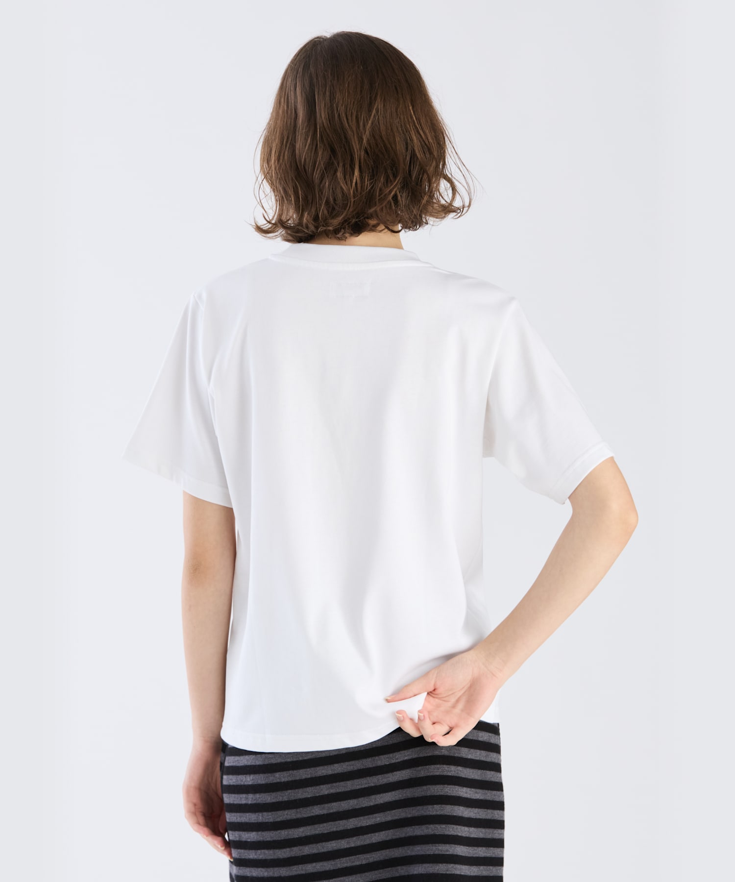 ANDMARY 半袖Tシャツ サイズF ホワイト/ブラック 黒菟華 surveying instrument半袖Tシャツ LIN AL-759067 兎