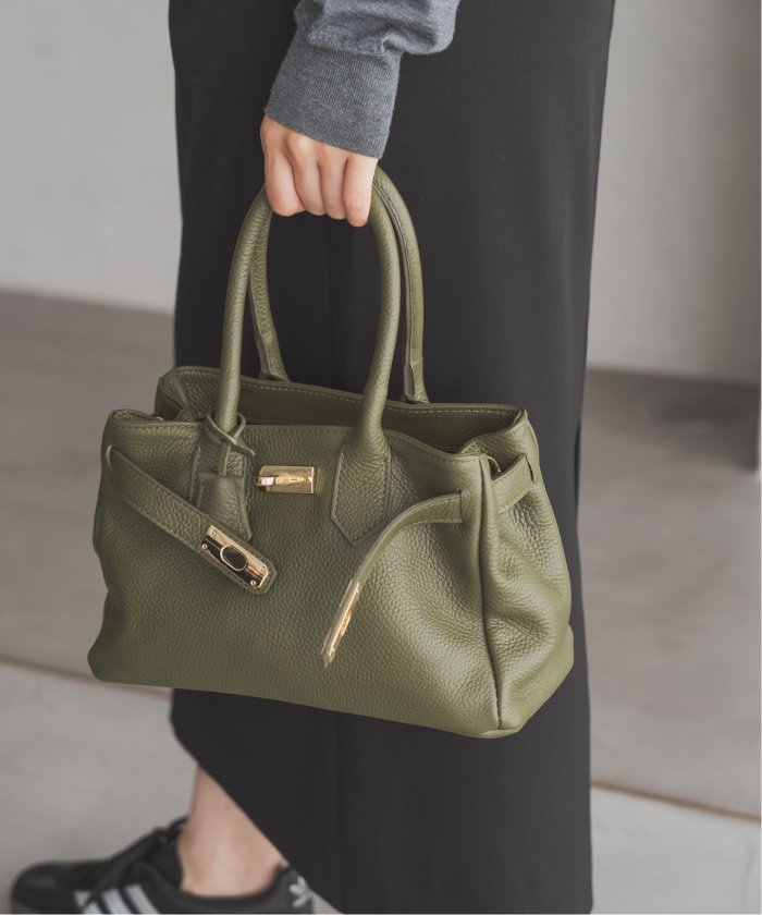 追加》AULENTTI/オウレンティ ベルト付きレザー MIDI BAG バッグ 追加》AULENTTI/オウレンティ ベルト付きレザー MIDI BAG バッグ