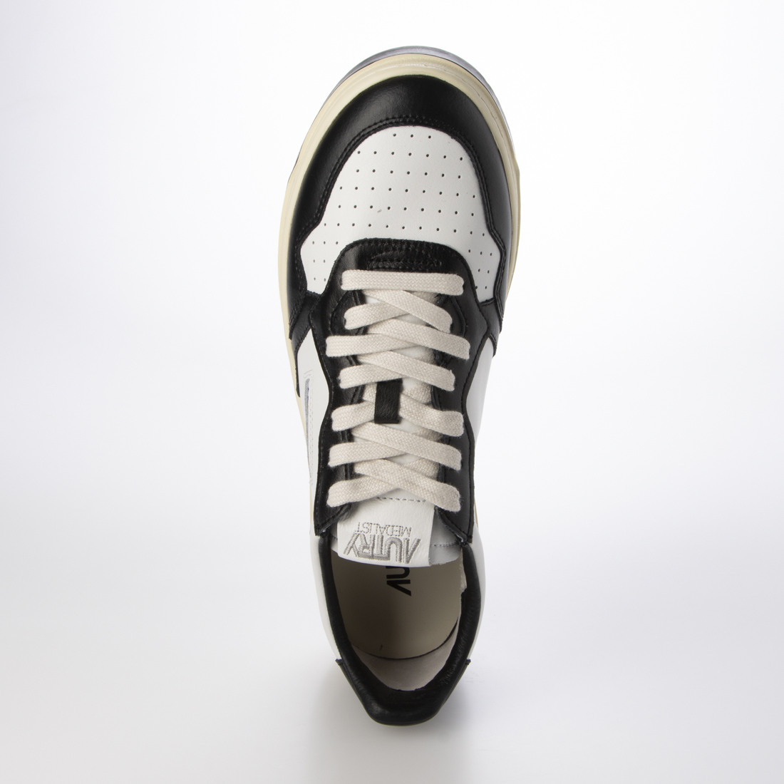 ☆韓国の人気☆【Autry】☆スニーカー☆AULM-WB01☆ オートリー AUTRY スニーカー MEDALIST LOW SNEAKERS 大きい