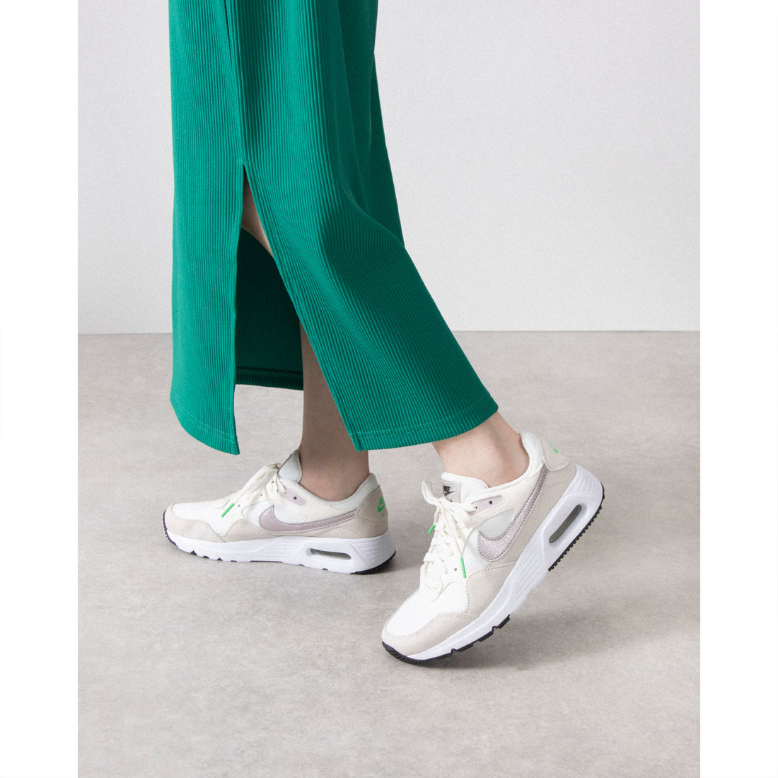 ナイキ☆ウィメンズエアマックスSC　23センチ　FQ6795−100 ナイキ NIKE W NIKE AIR MAX SC FQ6795 100(507034452) | NIKE