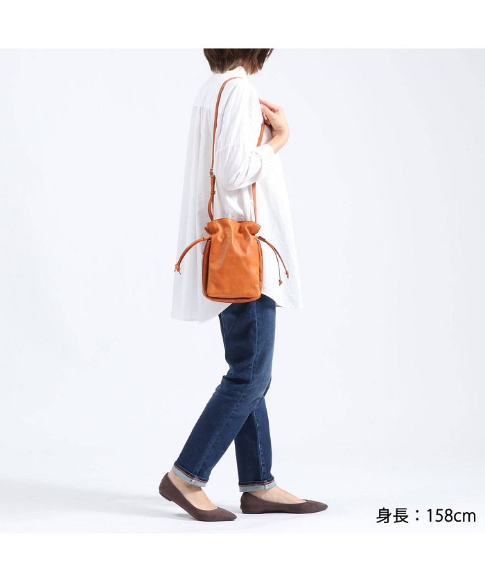 未使用　スロウ horse pit draw string shoulder スロウ SLOW スロウ ショルダーバッグ SLOW horse pit ホース