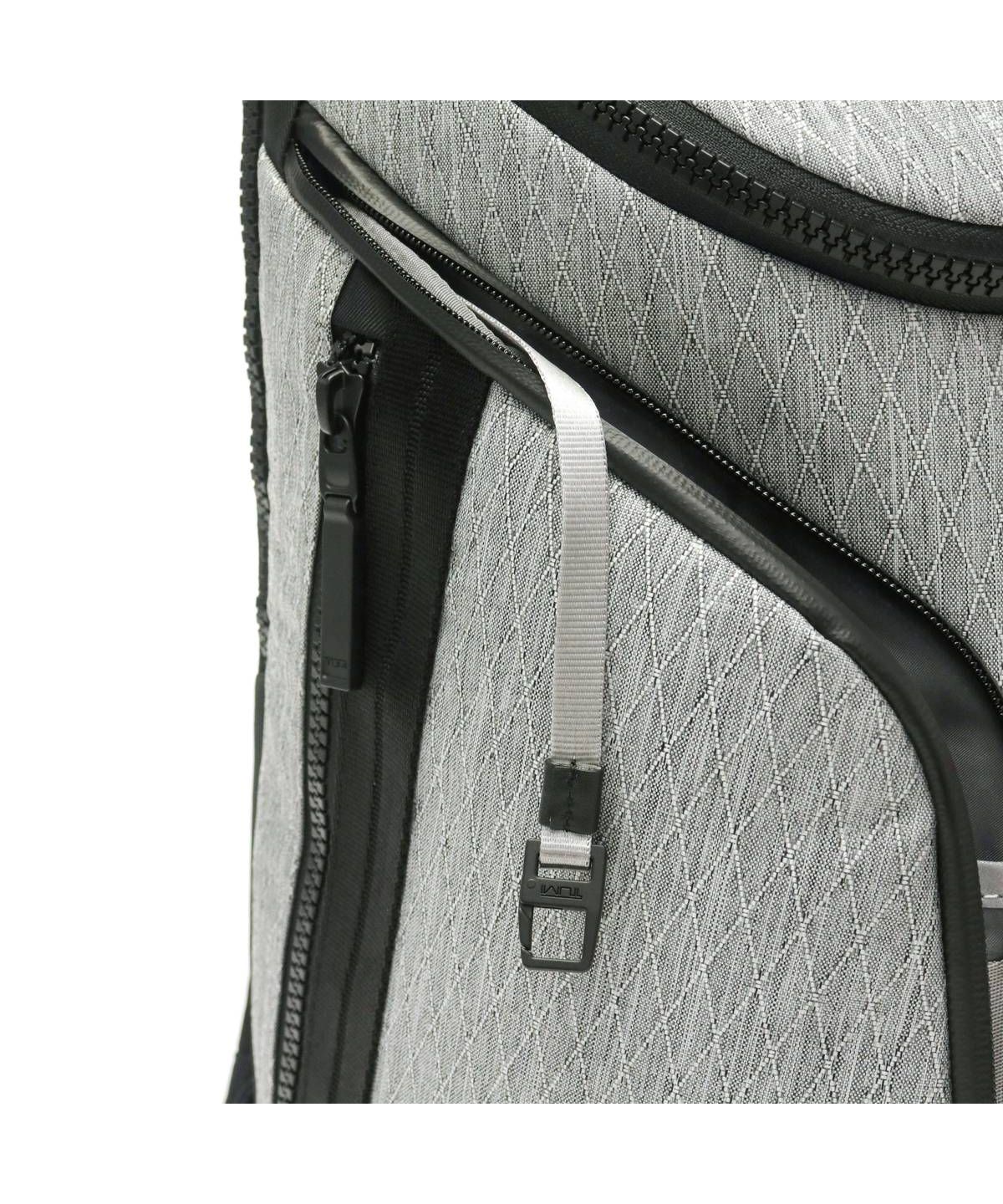 トゥミ　リュック　バックパック　エッセンシャル　グレー　ナイロン　防水　A4 トゥミ TUMI 【日本正規品】トゥミ リュック TUMI VOYAGEUR