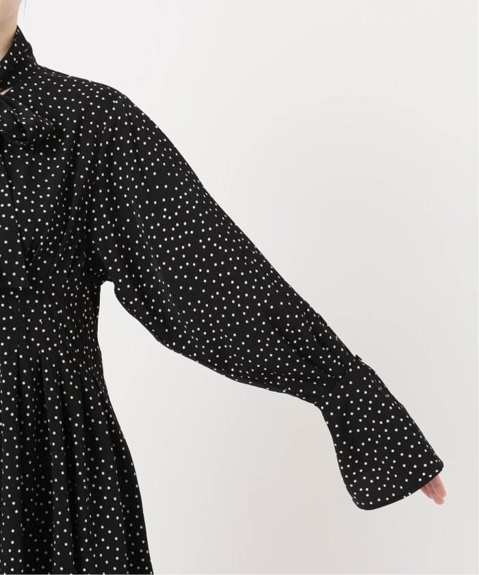 セール 30%OFF】TORRAZZO DONNA/トラッゾドンナ ドットブラウス セール 30%OFF】TORRAZZO DONNA/トラッゾドンナ ドットブラウス