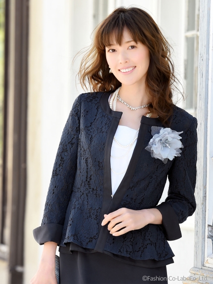 セール】＼ 安座間美優 着用 ／リバーシブルペプラムスーツ