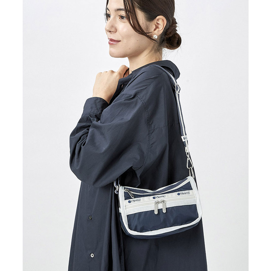 ■LeSportsac■レスポートサック SMALL LOAF CROSSBODY SMALL LOAF CROSSBODYスペクテイターブラック（ミニバッグ