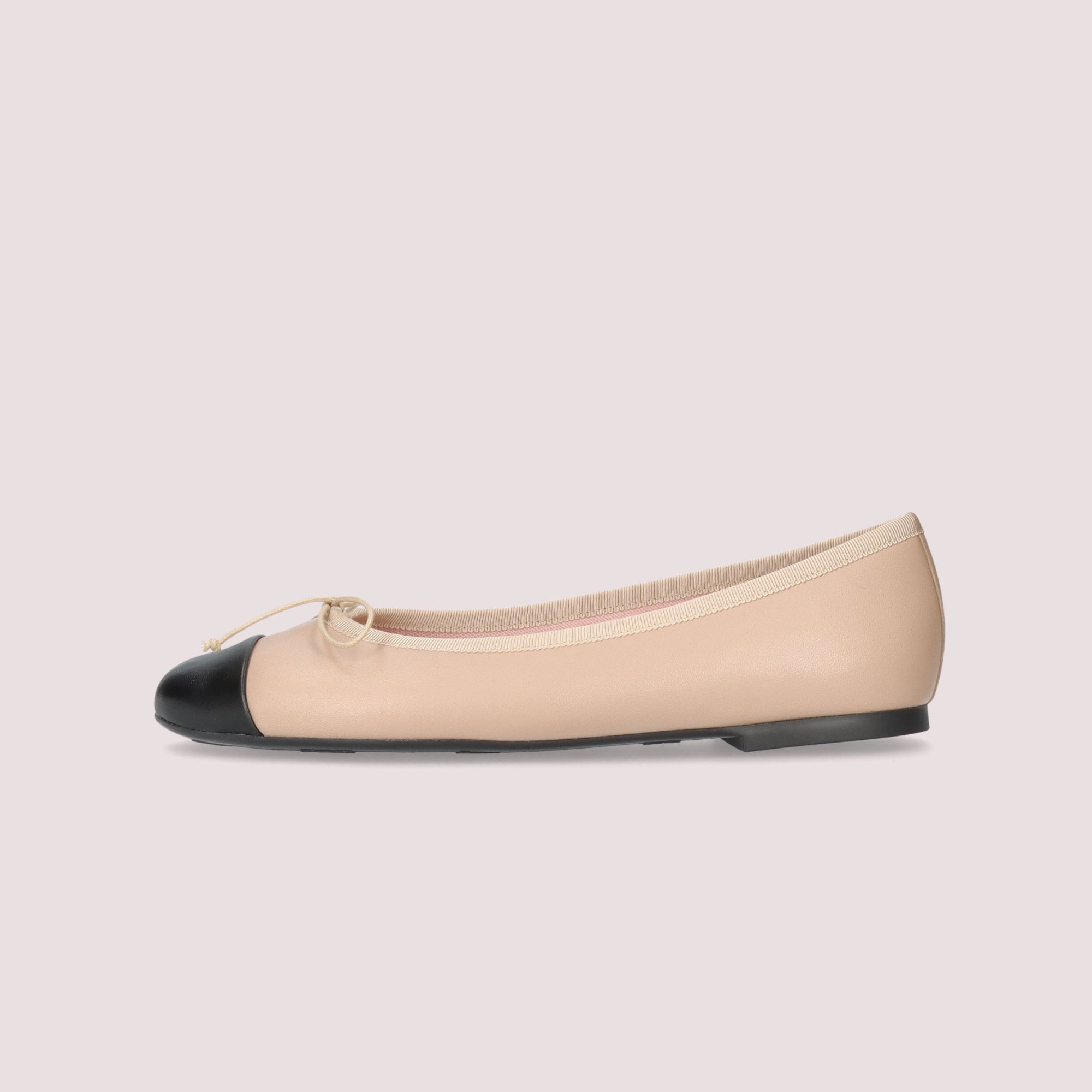 GRETSCHEN patent-leather oversized flower（グレッチェン