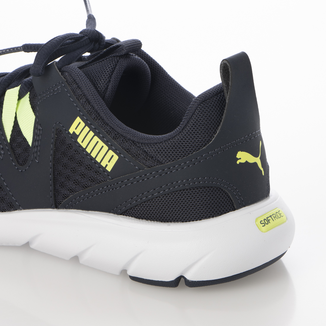 正規品  希少 モデル!! 新品同様  PUMA ONE  27 1044005290430059_01_6521w.jpeg