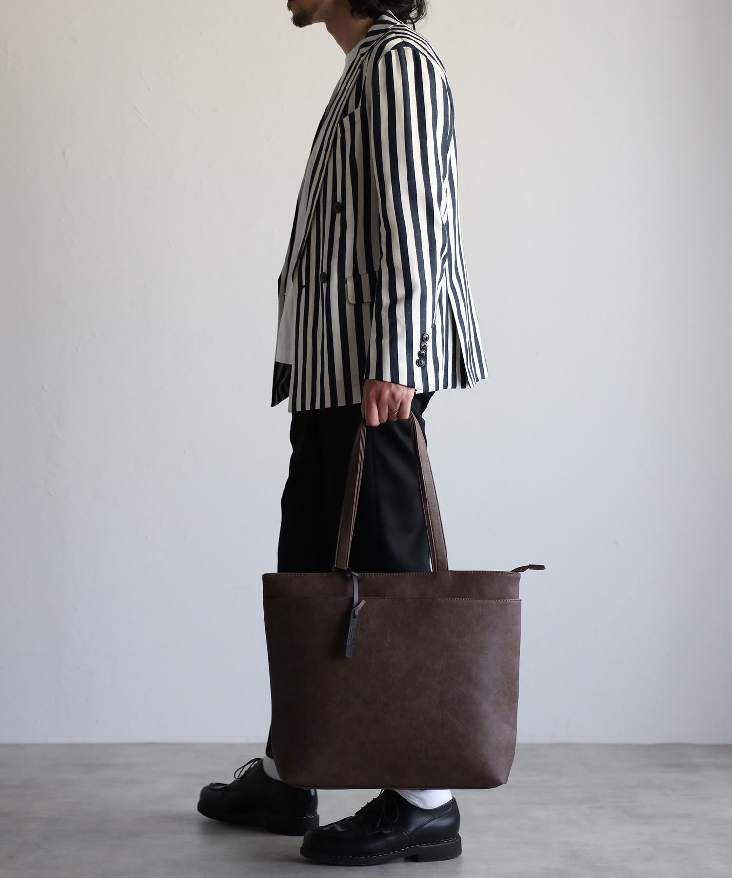 セール10%OFF】グッシオ ウォーモ GUSCIO UOMO レザータッチ セール10%OFF】グッシオ ウォーモ GUSCIO UOMO レザータッチ