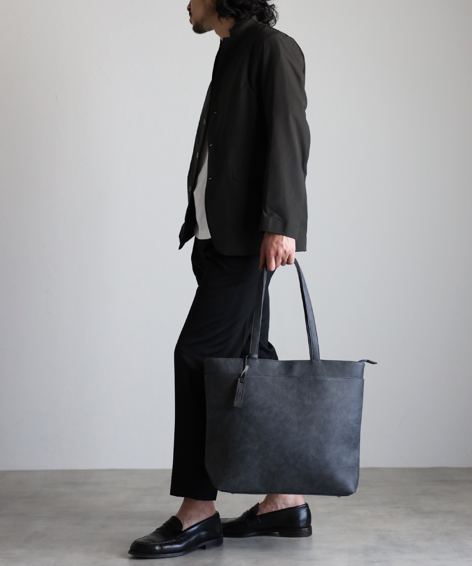セール10%OFF】グッシオ ウォーモ GUSCIO UOMO レザータッチ セール10%OFF】グッシオ ウォーモ GUSCIO UOMO レザータッチ