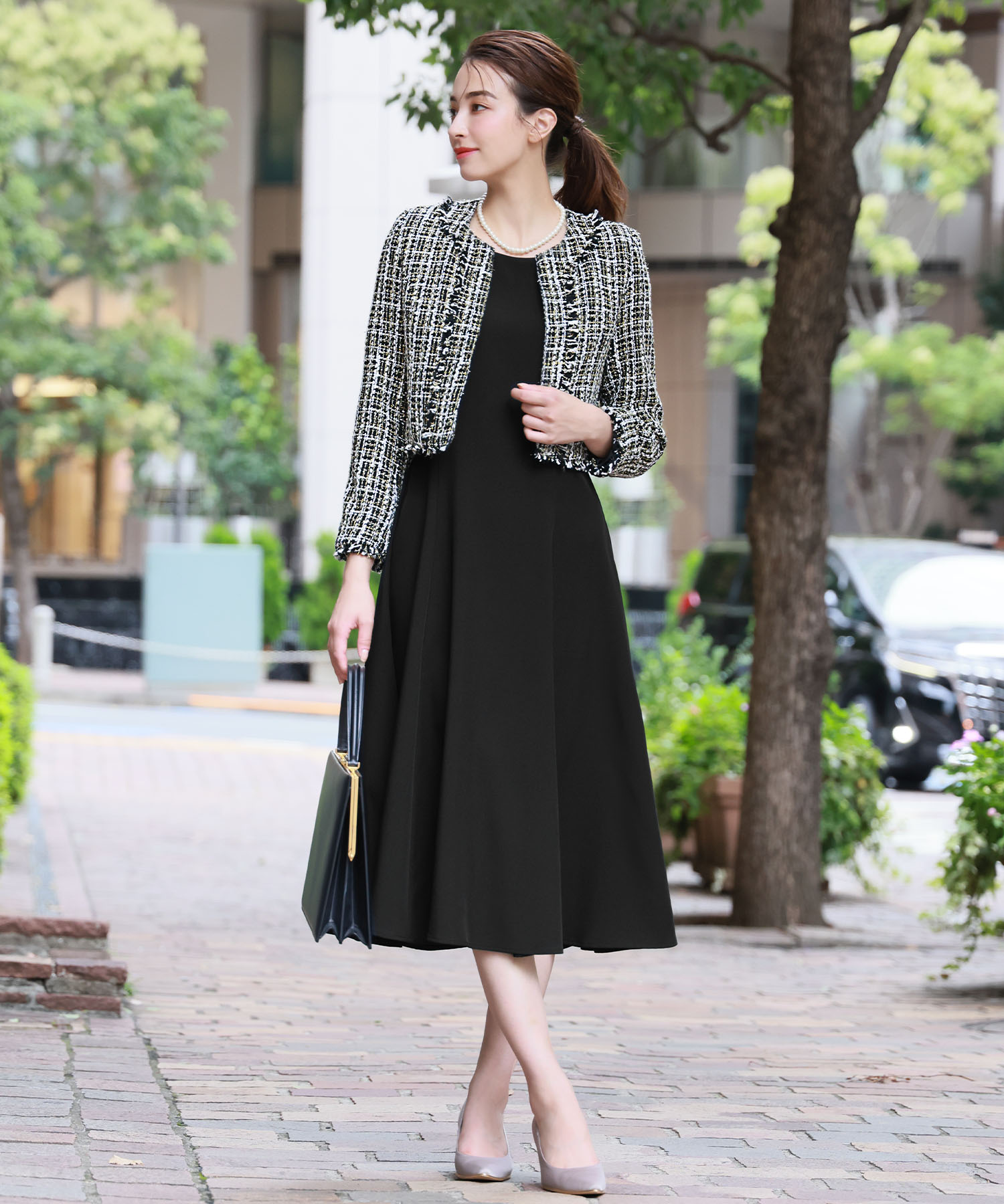 セール37%OFF】フロリア Flolia ツイードノーカラージャケット セール37%OFF】フロリア Flolia ツイードノーカラージャケット