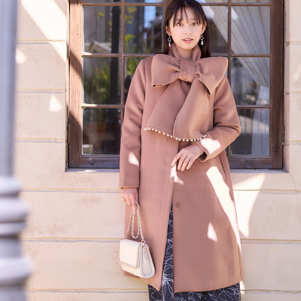 EU発 Monnalisa Chic★Pink ウール ベルベット襟付コート★4-11Y EU発 Monnalisa Chic☆Pink ウール ベルベット襟付コート☆4-11Y
