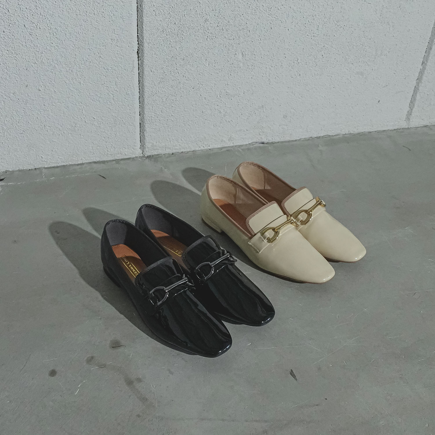 韓国☆エナメルローファー☆クロスチェーン☆ゴールド☆トレンド セール 30%OFF】ダニエラアンドジェマ Daniella & GEMMA