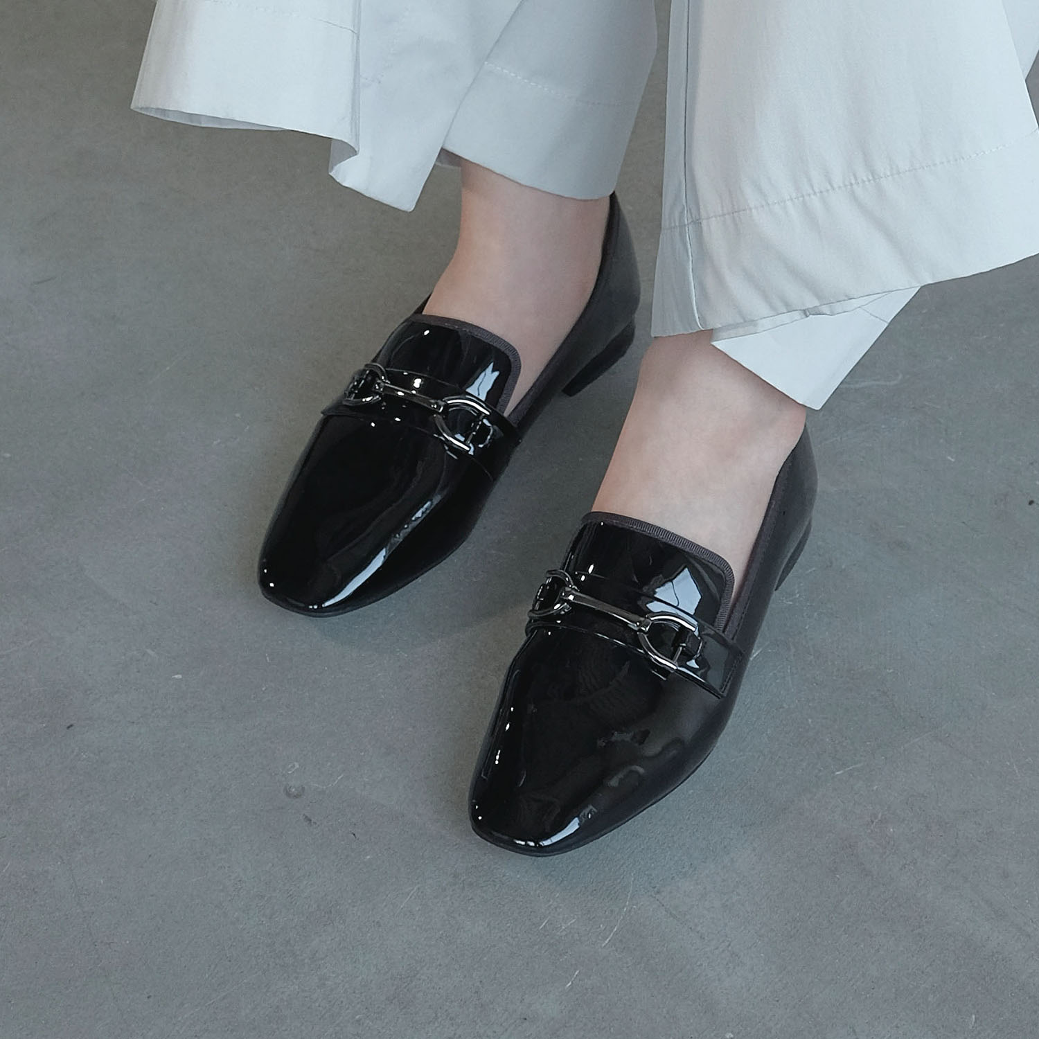 美品 Daniella&GEMMA ダニエラアンドジェマローファー　エナメル　靴 セール 30%OFF】ダニエラアンドジェマ Daniella & GEMMA