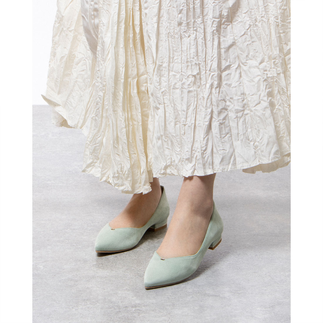 ラウナレア Launa lea セール】【23AW】ラウナレア Launa lea サイドカットフラット
