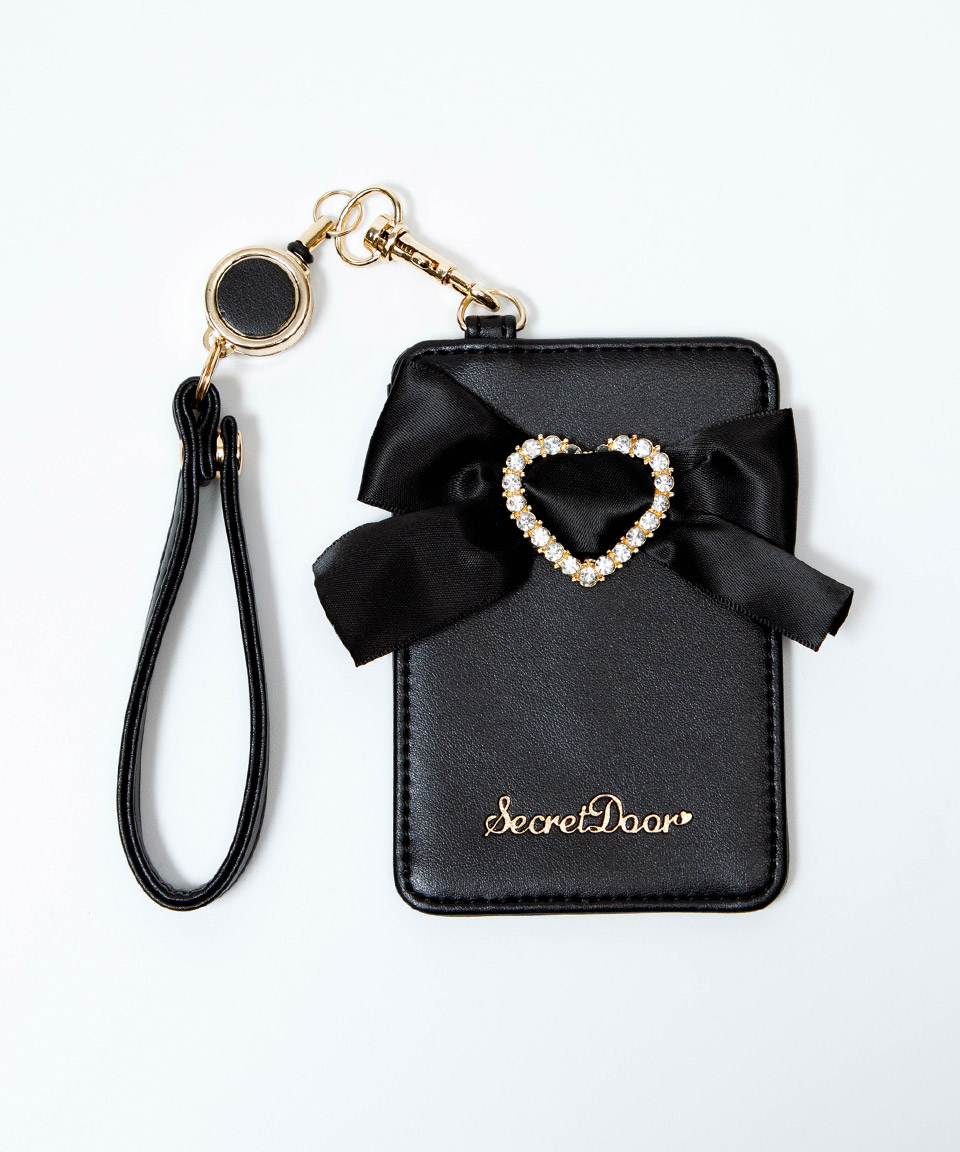 PRADA パスケース入れ　定期入れ　リボン 楽天市場】PRADA プラダ SOFTCALF IMPUN カードケース パス