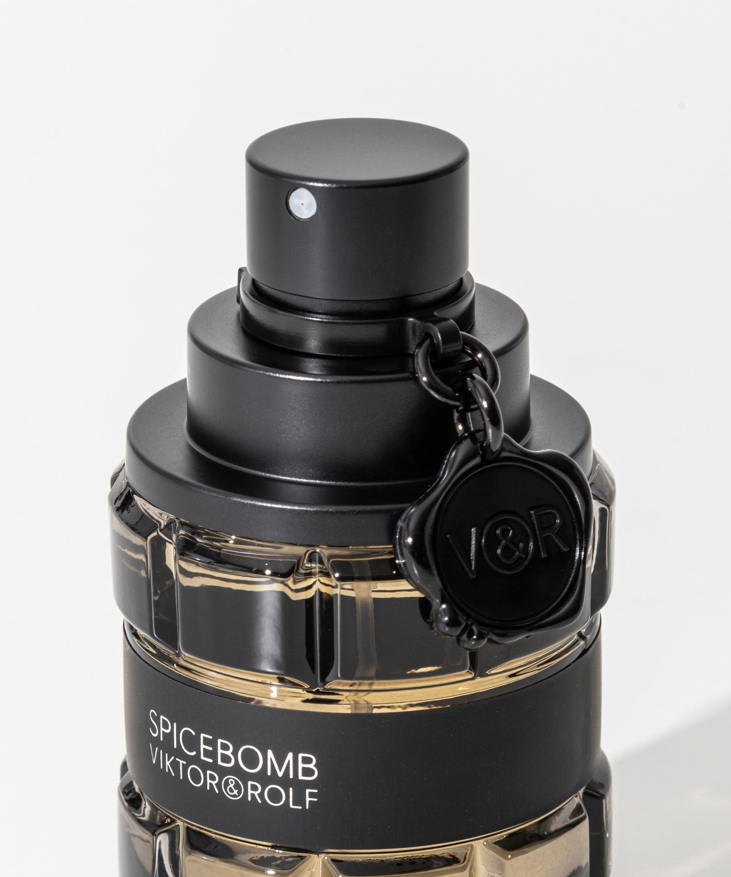 ヴィクター＆ロルフ　スパイスボム　香水　90ml Amazon | ヴィクター＆ロルフ スパイス ボム EDT スプレー 90ml
