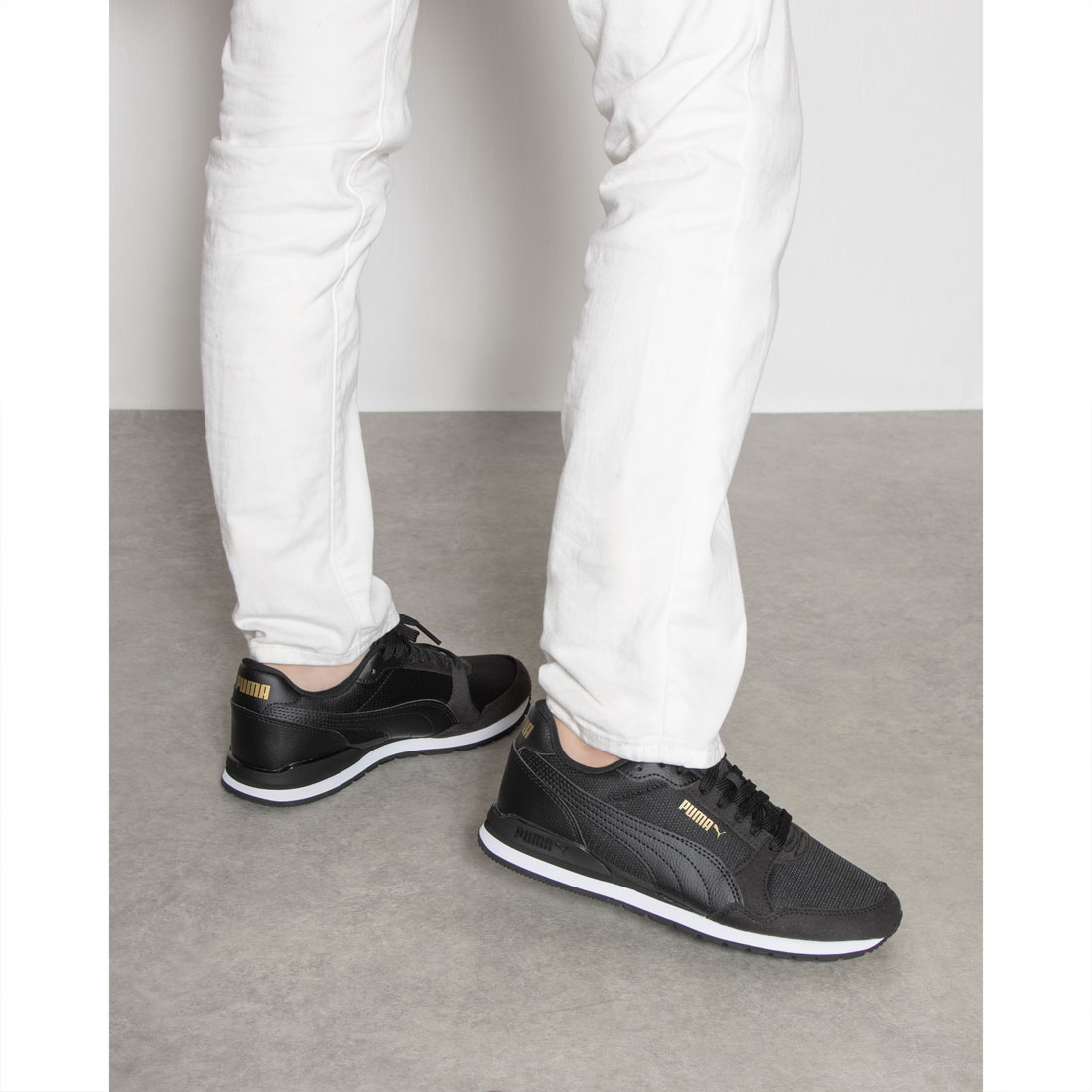 セール】ST ランナー V3 メッシュ JR PUMA 385510.12L(507182591