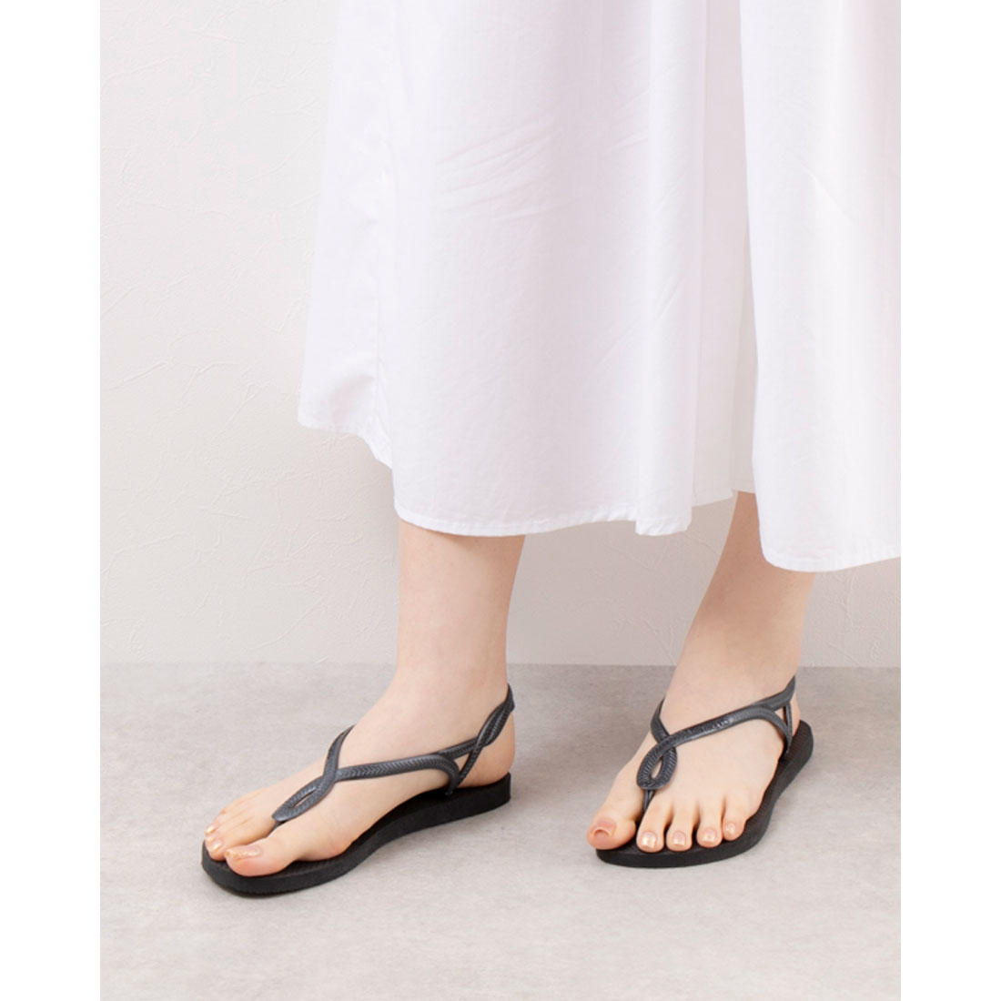 ハワイアナス Havaianas ラバービーチサンダル Luna－Rose－Gold