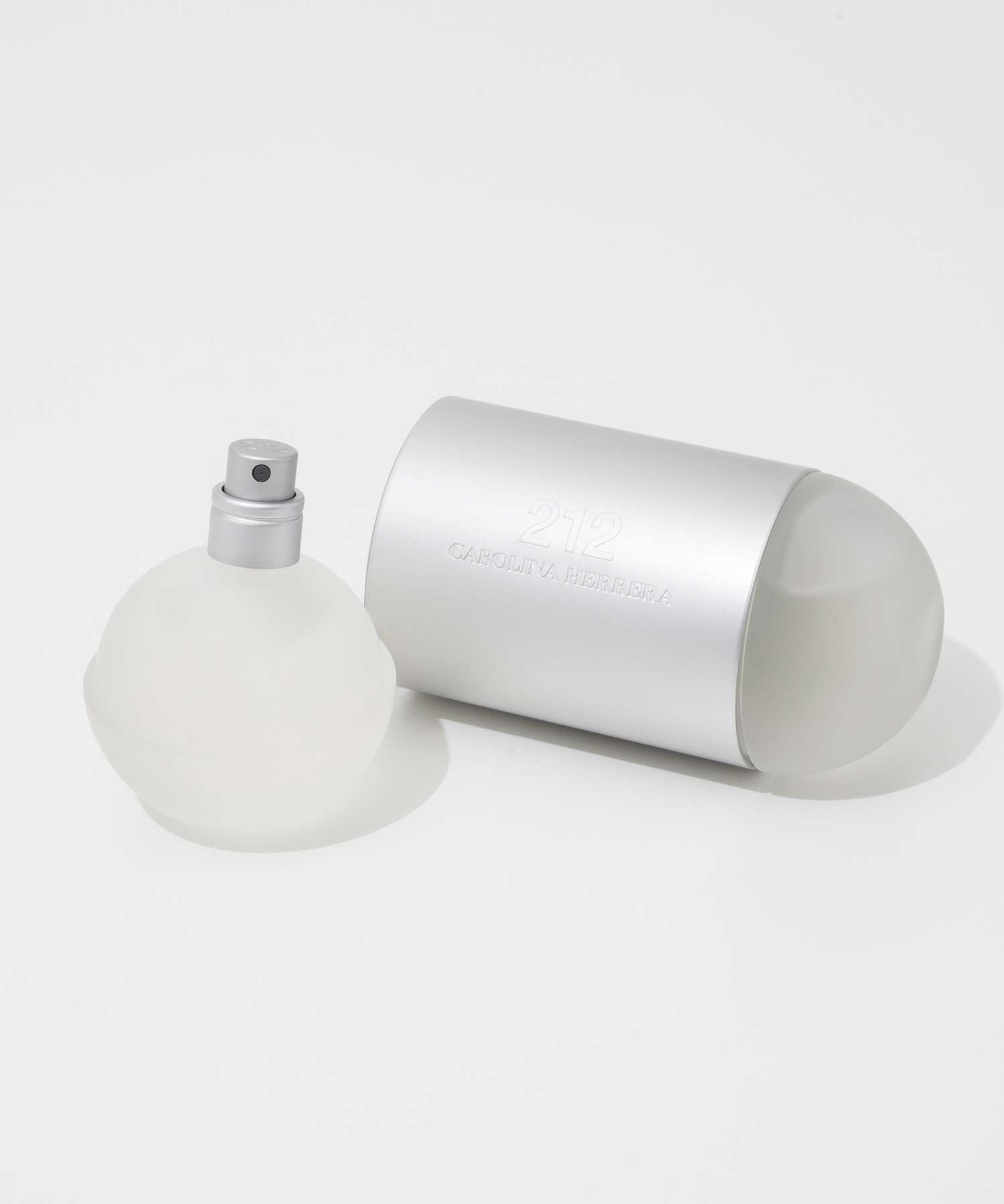 Amazon | キャロライナヘレラ 212 オードトワレ 100ml EDT [並行