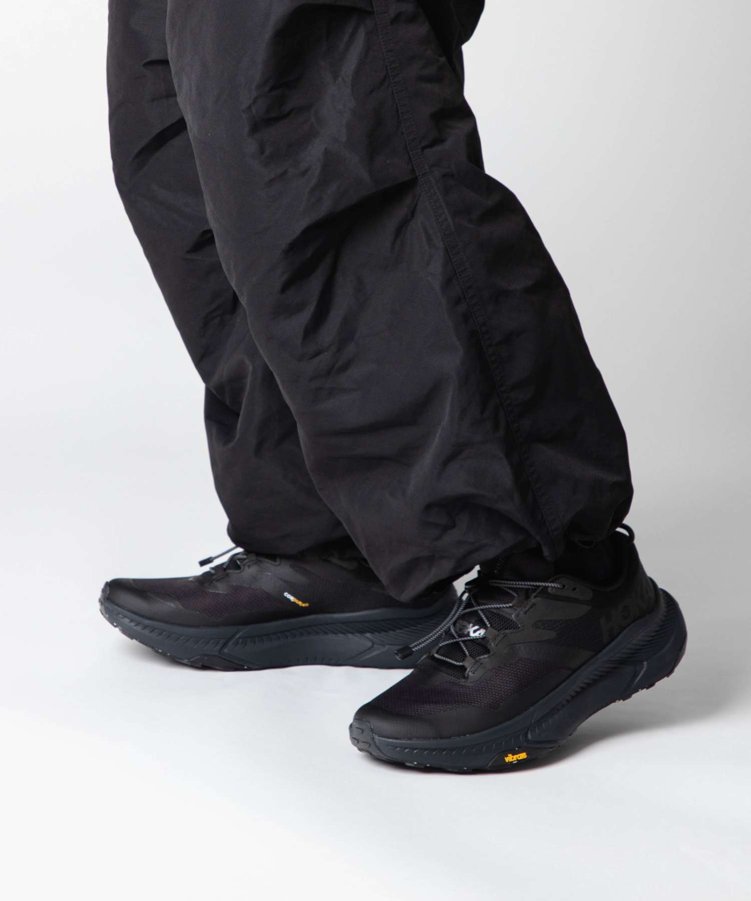 【新品】HOKAスニーカー23.5センチ ヨドバシ.com - ホカ HOKA チャレンジャー 7 レディース
