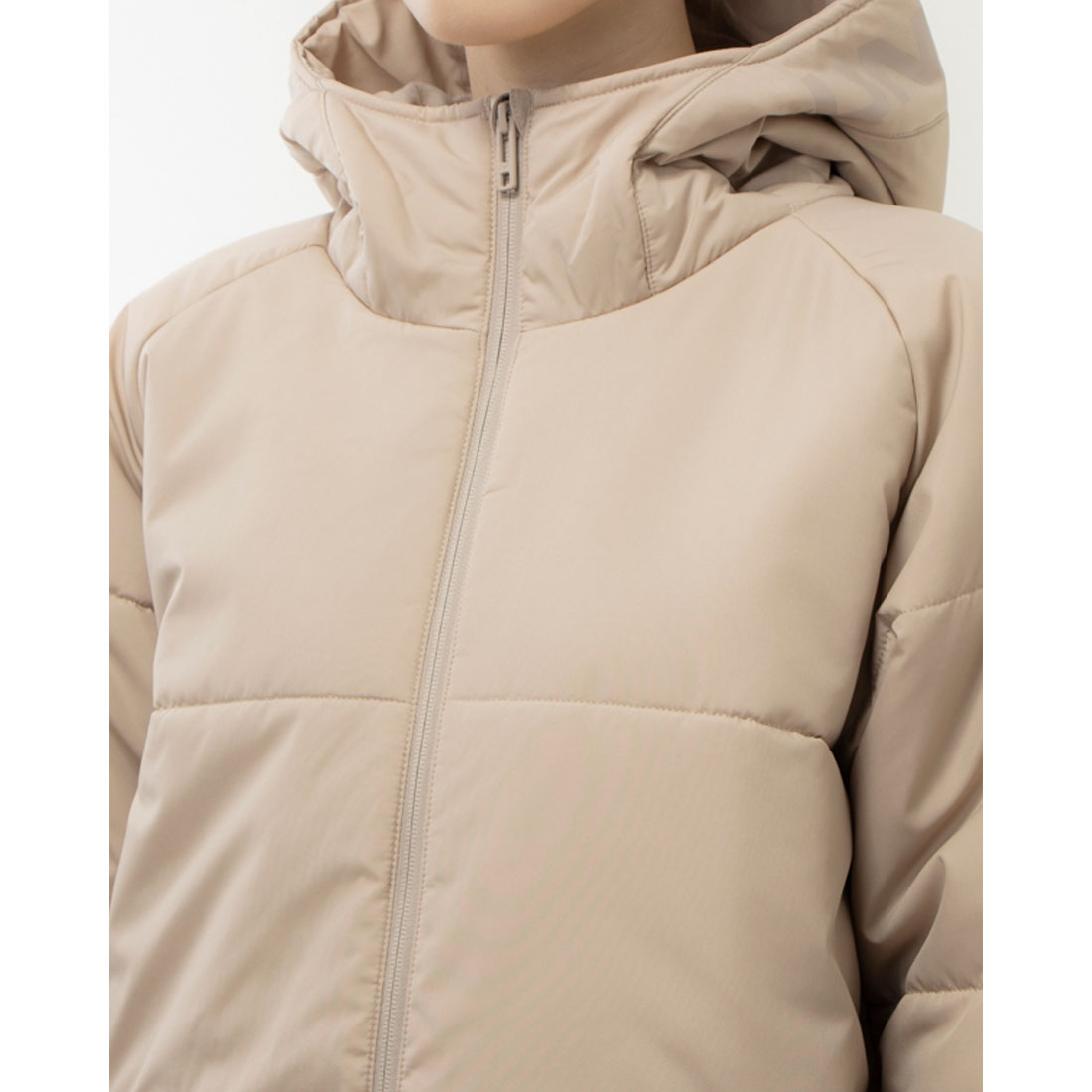 セール 50%OFF】アンダーアーマー UNDER ARMOUR レディース 中綿